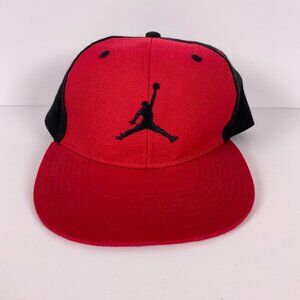 Nike Air Jordan Jumpman Logo Snapback Hat Youth Boys Size 4/7 Red Black
